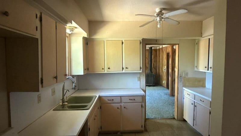 701 N Newark Street, Decatur TX 76234 - Photo 12