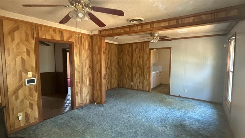 701 N Newark Street, Decatur TX 76234 - Photo 9