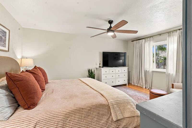 9307 Crestedge Drive, Dallas TX 75238 - Photo 23