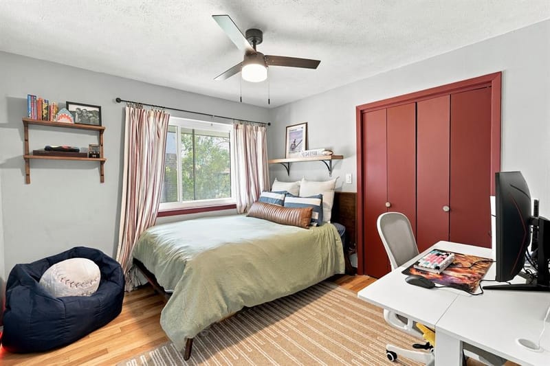 9307 Crestedge Drive, Dallas TX 75238 - Photo 20