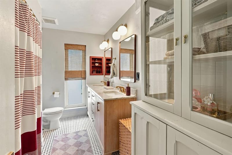 9307 Crestedge Drive, Dallas TX 75238 - Photo 18