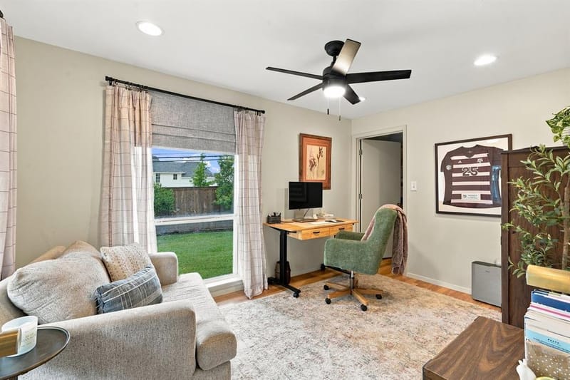 9307 Crestedge Drive, Dallas TX 75238 - Photo 19