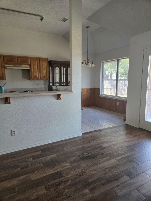 850 Valley View Court, Burleson TX 76028 - Photo 4