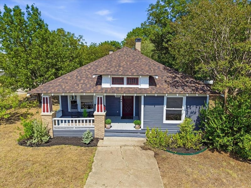 601 Oldham Street, Waxahachie TX 75165