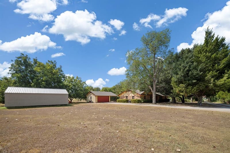 707 Ovilla Road, Waxahachie TX 75167 - Photo 3