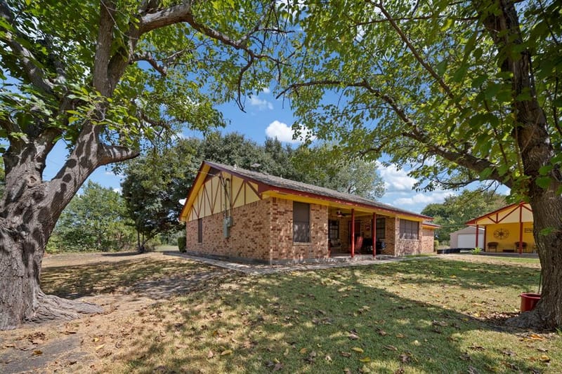 707 Ovilla Road, Waxahachie TX 75167 - Photo 24