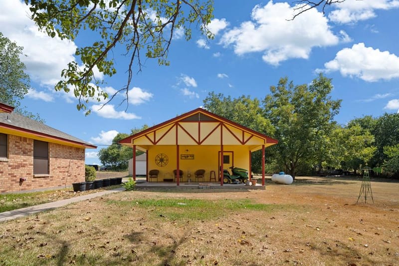 707 Ovilla Road, Waxahachie TX 75167 - Photo 25