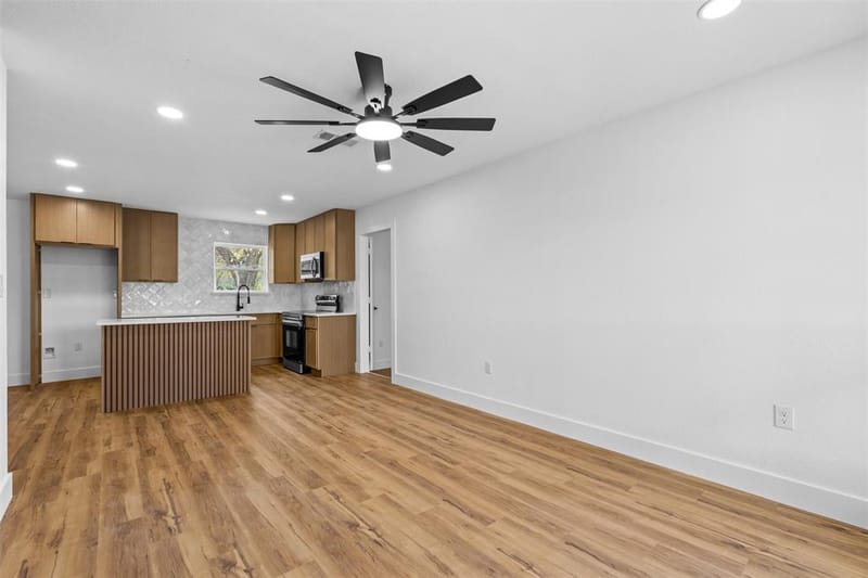 565 alcorn Avenue, Dallas TX 75217 - Photo 6