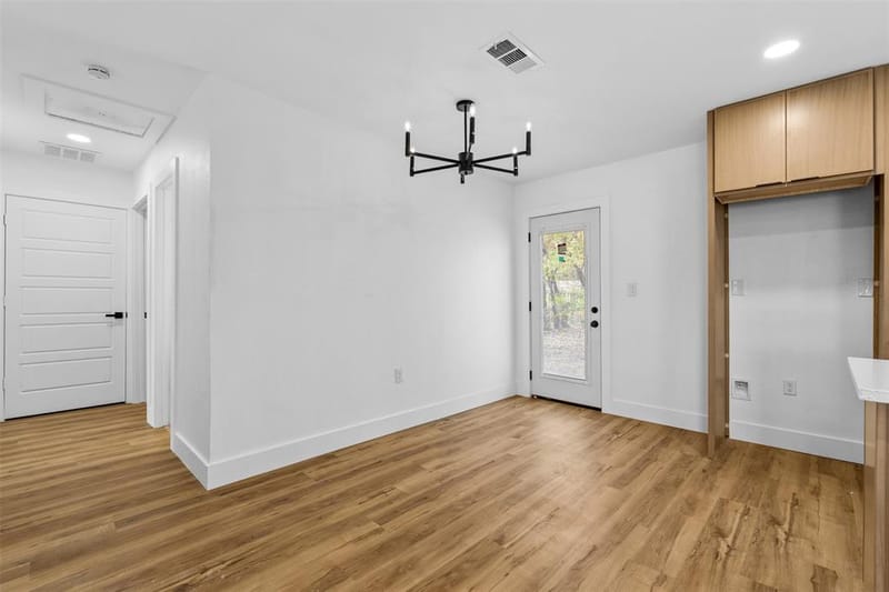 565 alcorn Avenue, Dallas TX 75217 - Photo 13