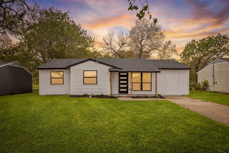 565 alcorn Avenue, Dallas TX 75217