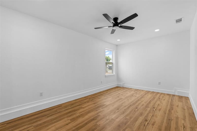 565 alcorn Avenue, Dallas TX 75217 - Photo 19