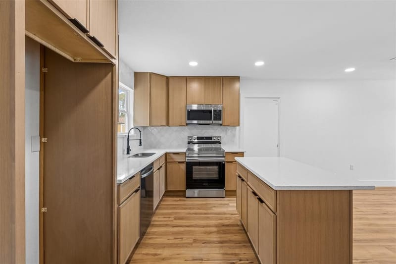 565 alcorn Avenue, Dallas TX 75217 - Photo 8