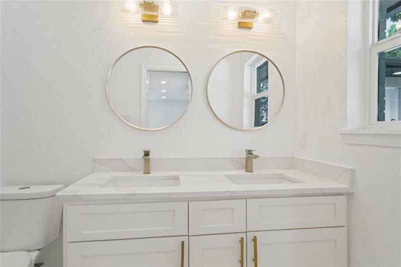 1909 Plymouth Court, Arlington TX 76013 - Photo 23