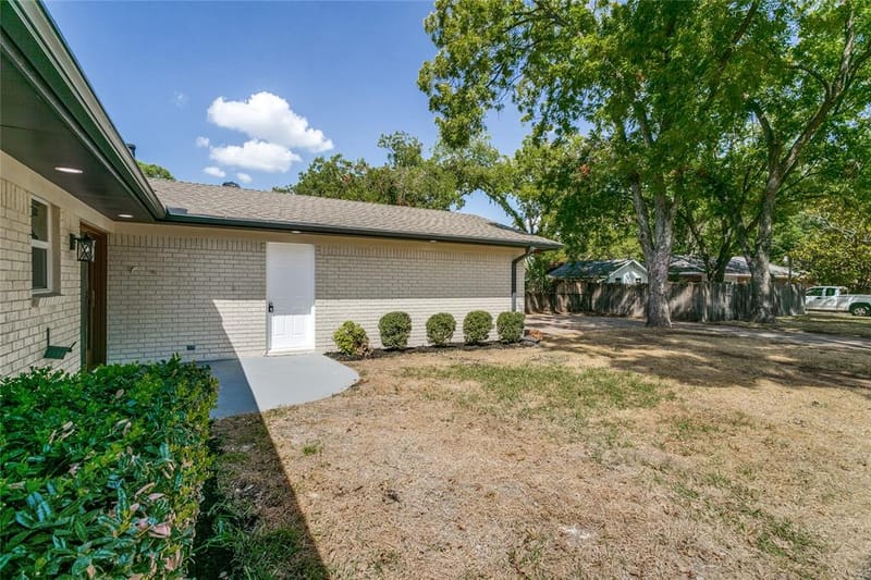 1909 Plymouth Court, Arlington TX 76013 - Photo 36