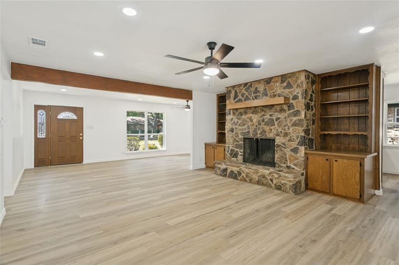 1909 Plymouth Court, Arlington TX 76013 - Photo 10
