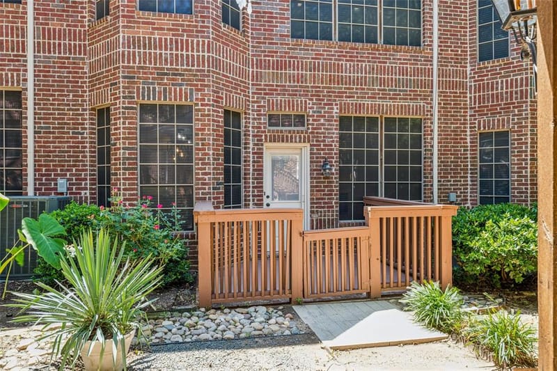 2190 McPherson Drive, Grapevine TX 76051 - Photo 6