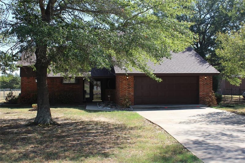 4497 FM 2820, Sumner TX 75486