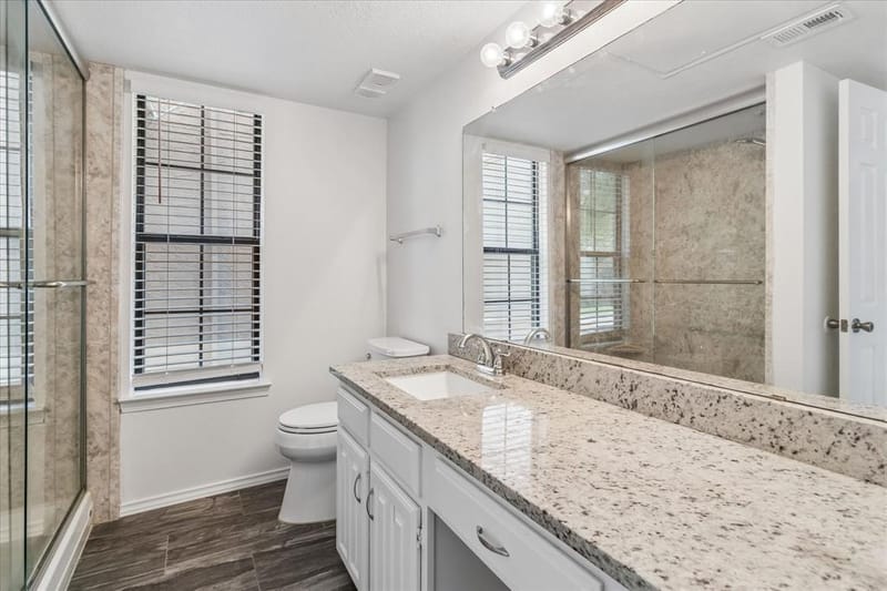 5200 Martel Avenue # 24A, Dallas TX 75206 - Photo 16