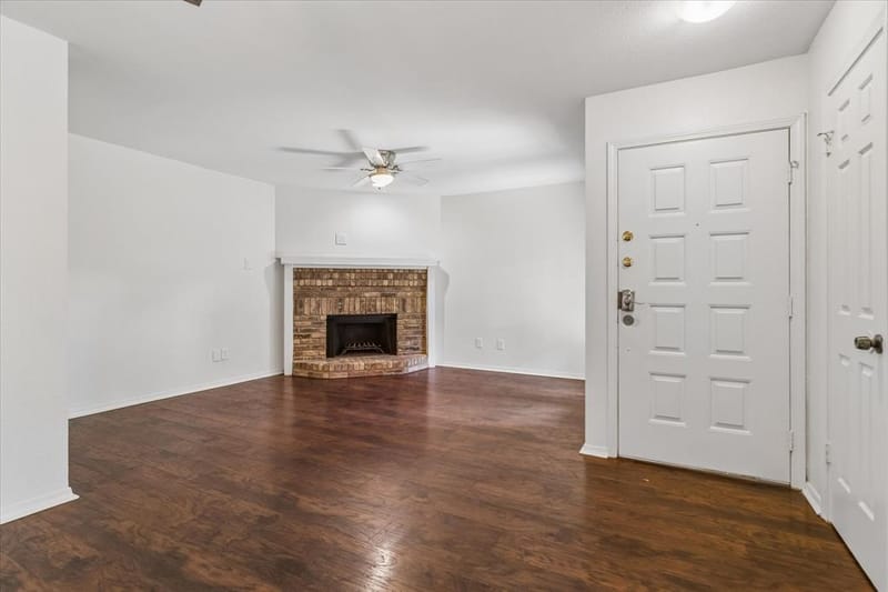 5200 Martel Avenue # 24A, Dallas TX 75206 - Photo 8