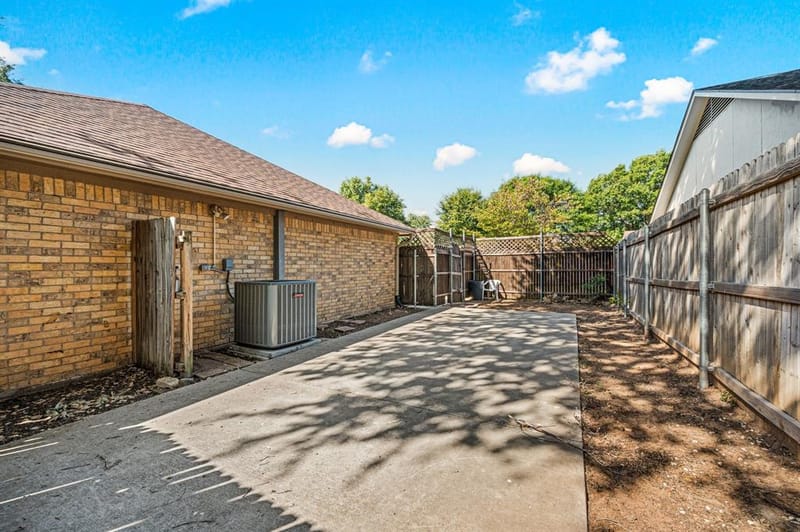 1401 Sandpiper Street, Grapevine TX 76051 - Photo 6