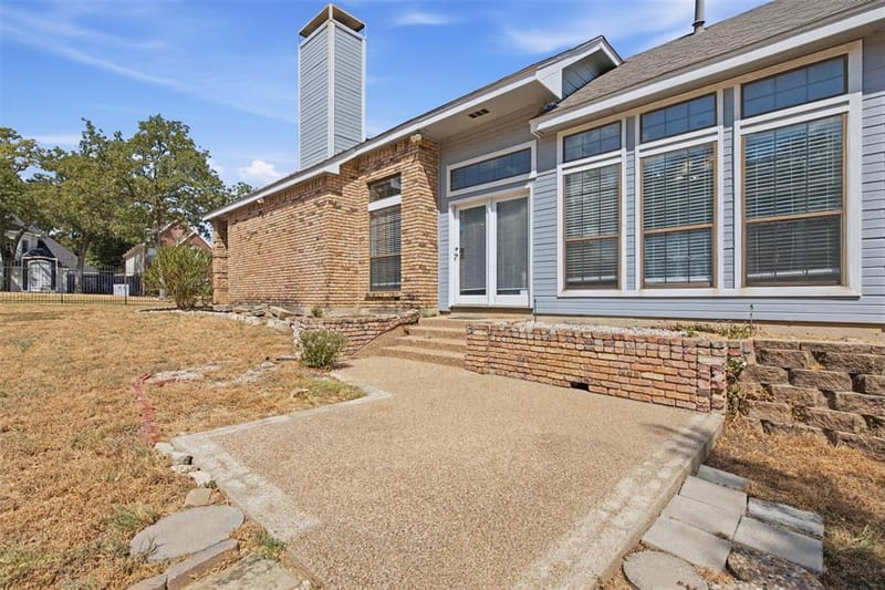 1308 Carver Lane, Irving TX 75061 - Photo 28