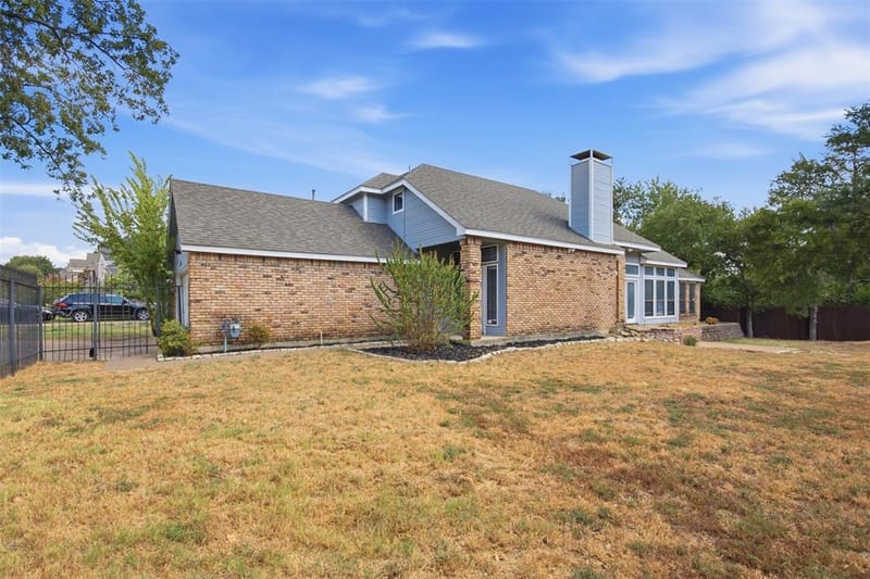 1308 Carver Lane, Irving TX 75061 - Photo 31
