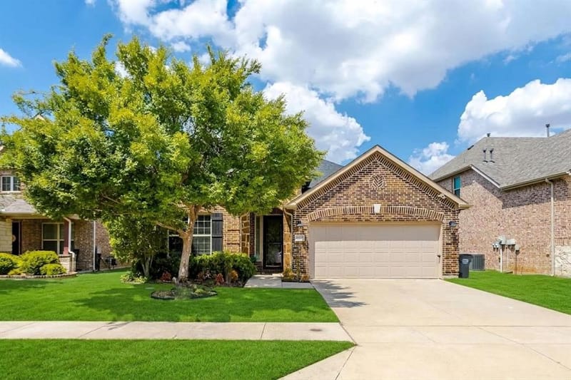 612 Sundrop Drive, Little Elm TX 75068 - Photo 3