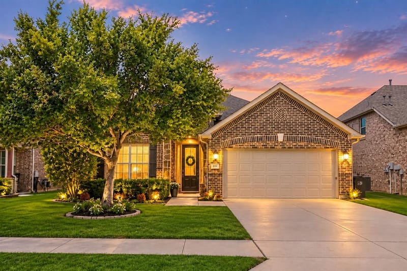 612 Sundrop Drive, Little Elm TX 75068