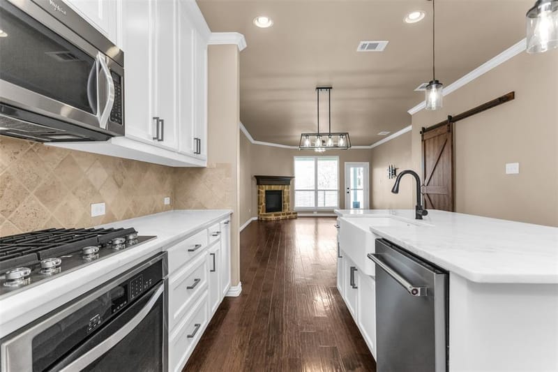 612 Sundrop Drive, Little Elm TX 75068 - Photo 10