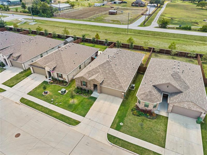 320 Sculptors Crossing, Springtown TX 76082 - Photo 40