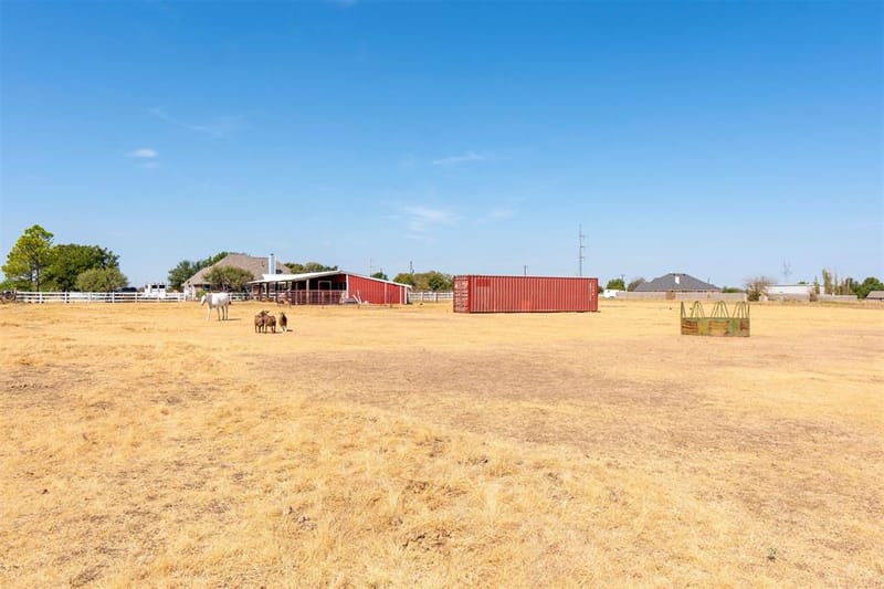 621 Old Stoney Court, Ponder TX 76259 - Photo 39