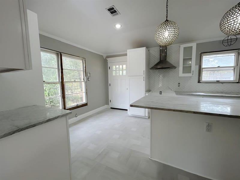 2012 Watauga Court W, Fort Worth TX 76111 - Photo 10