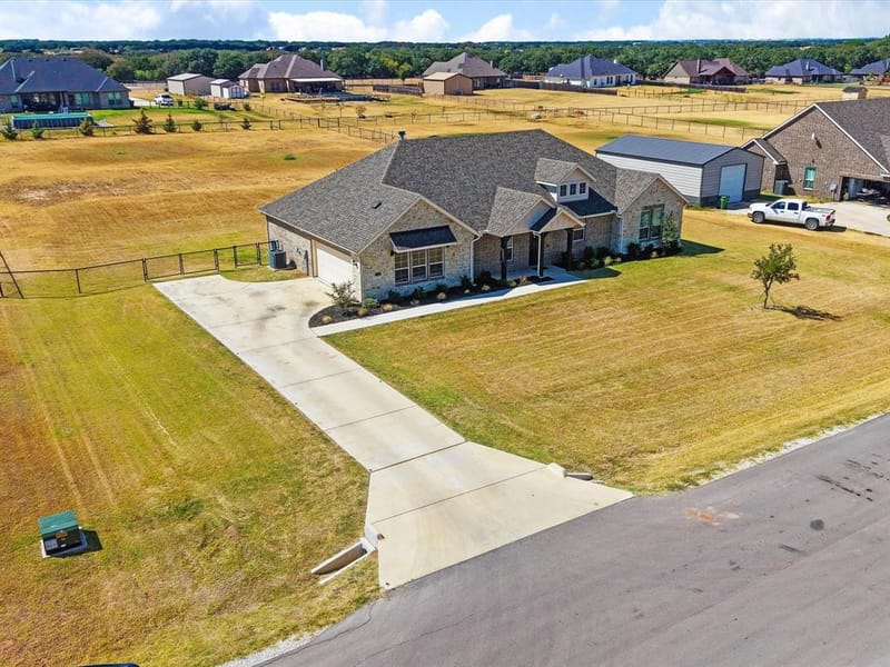 142 Lonicera Lane, Paradise TX 76073 - Photo 31