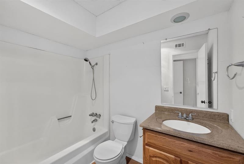 7432 E Northwest Highway # 112, Dallas TX 75231 - Photo 13