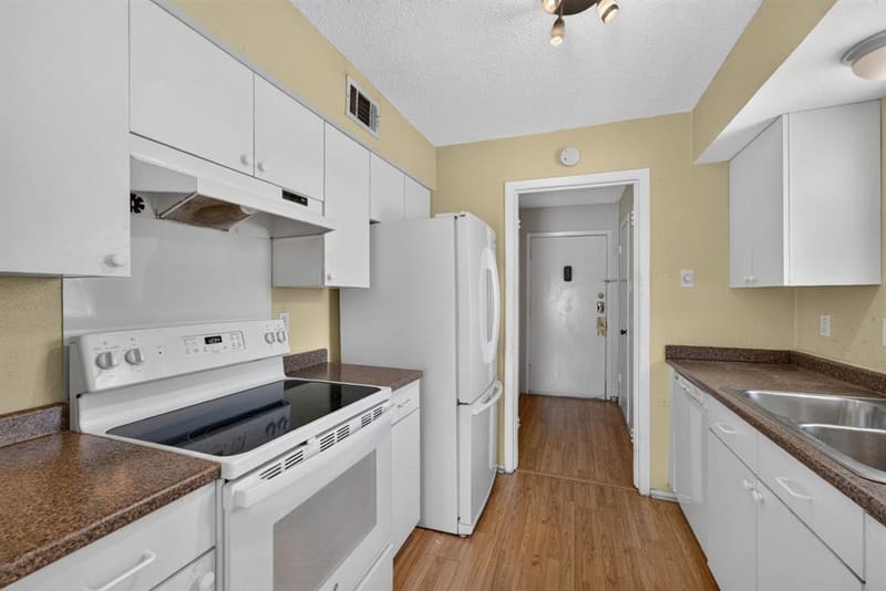 7432 E Northwest Highway # 112, Dallas TX 75231 - Photo 20