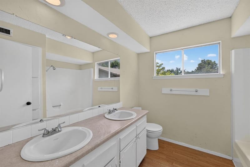 7432 E Northwest Highway # 112, Dallas TX 75231 - Photo 15