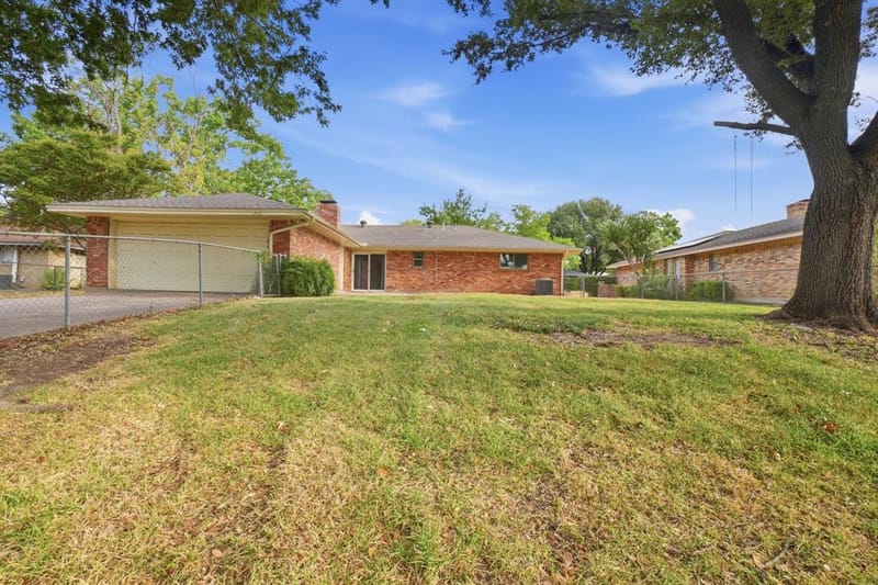 316 Ray Avenue, DeSoto TX 75115 - Photo 39