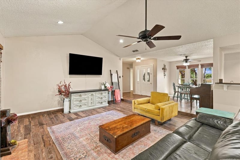 2840 Southridge Drive, Grapevine TX 76051 - Photo 7