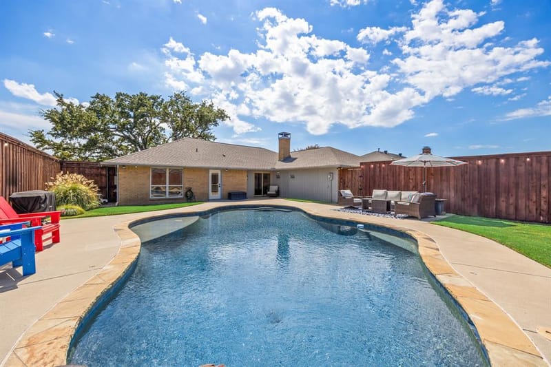 1931 Robin Meadow Drive, Carrollton TX 75007 - Photo 27