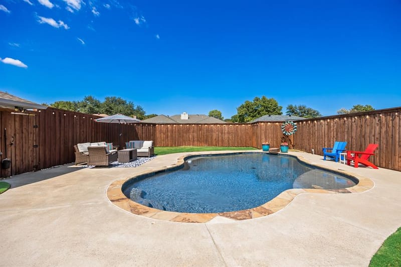 1931 Robin Meadow Drive, Carrollton TX 75007 - Photo 26