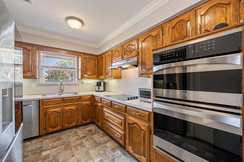 1931 Robin Meadow Drive, Carrollton TX 75007 - Photo 8