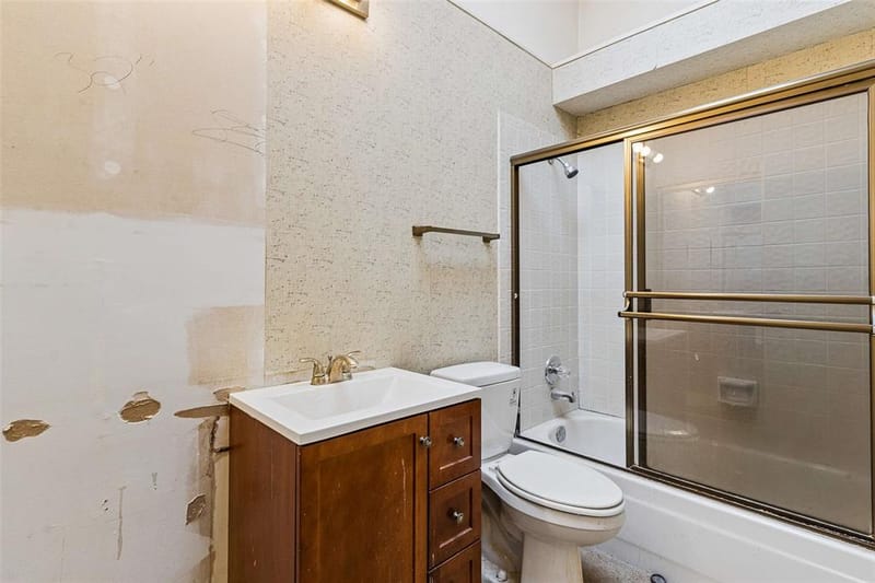 18040 Midway Road # 105, Dallas TX 75287 - Photo 13