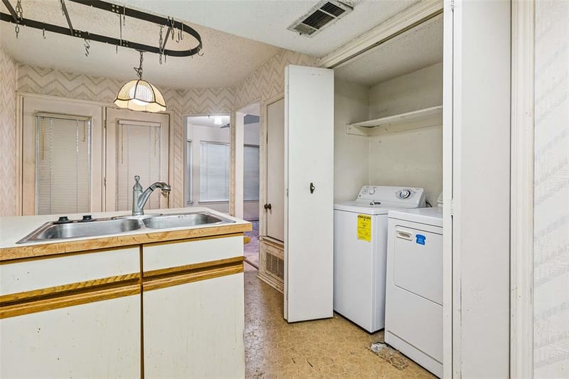 18040 Midway Road # 105, Dallas TX 75287 - Photo 9