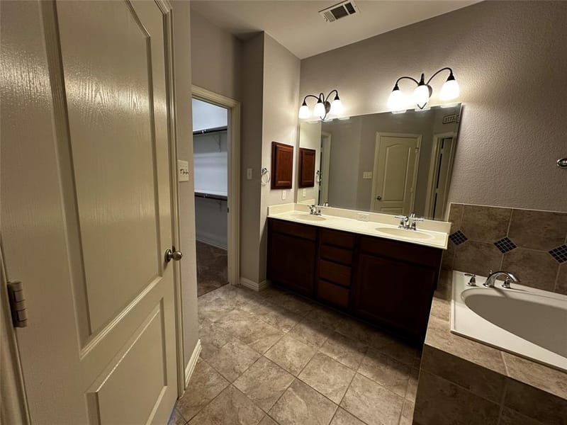 3821 Marcillia Circle, Irving TX 75038 - Photo 18