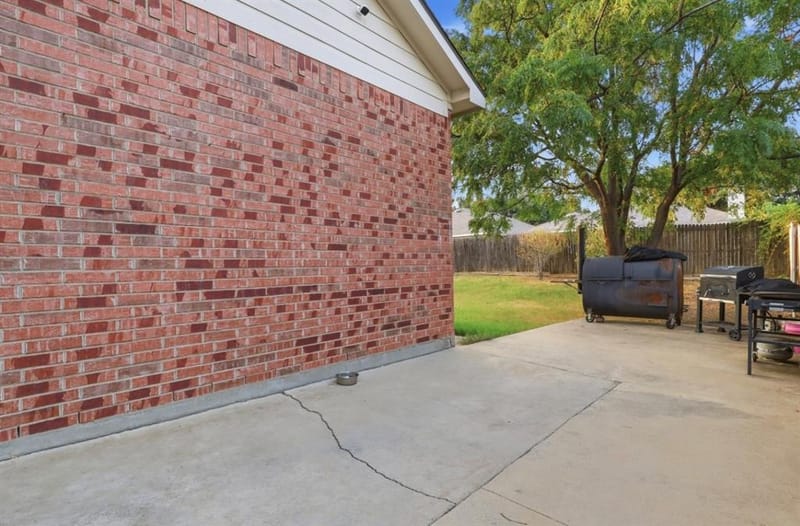 1048 Twin Brooks Drive, Grand Prairie TX 75052 - Photo 27