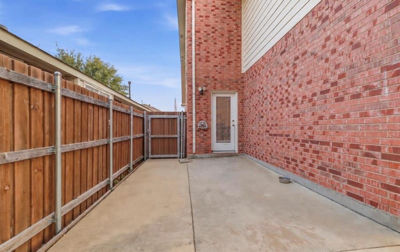1048 Twin Brooks Drive, Grand Prairie TX 75052 - Photo 26