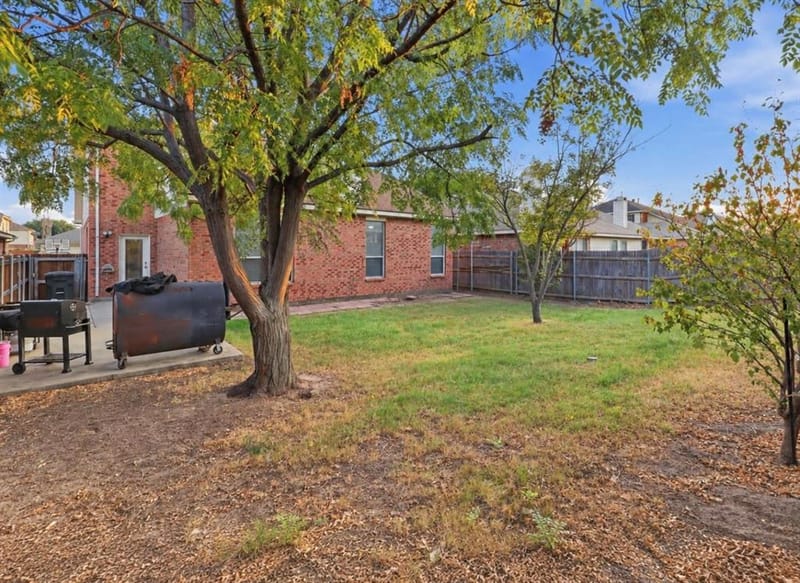 1048 Twin Brooks Drive, Grand Prairie TX 75052 - Photo 28