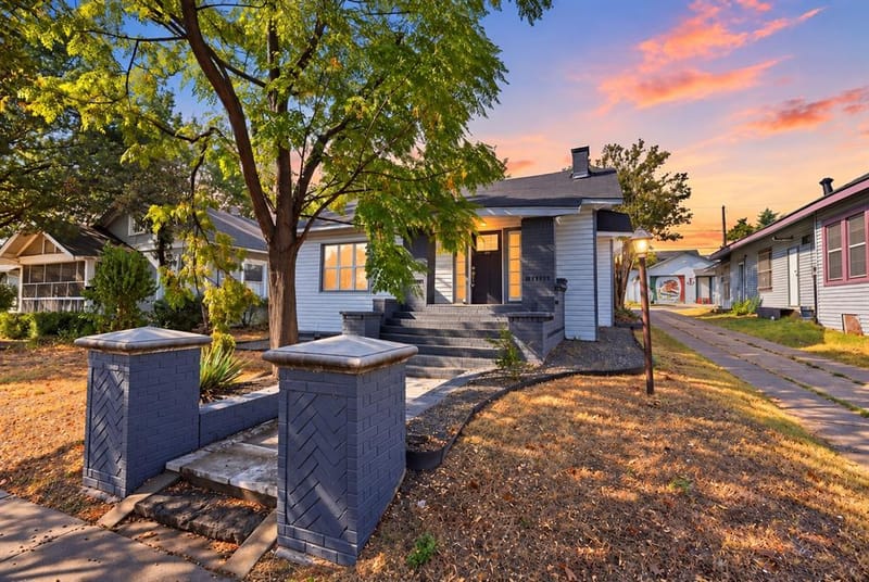 809 Cristler Avenue, Dallas TX 75223