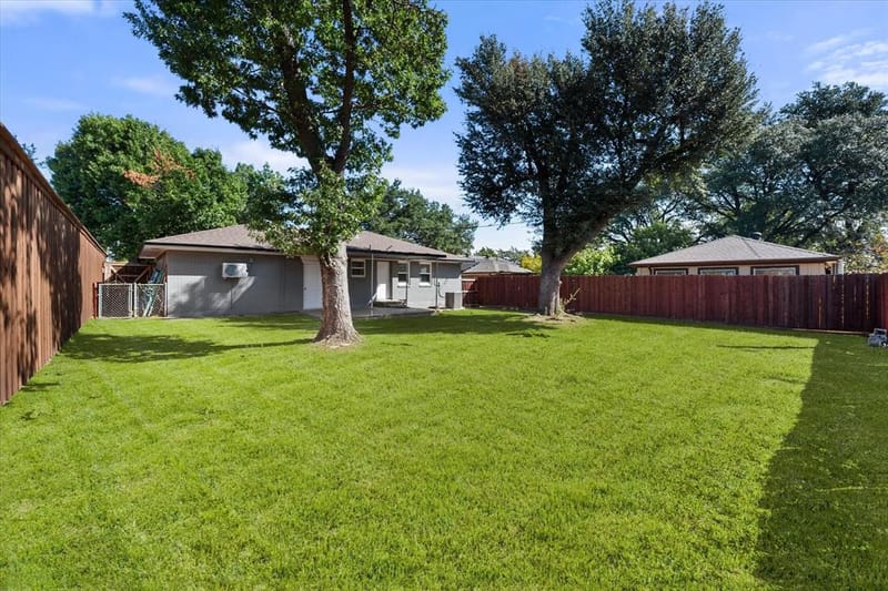 2626 Alden Avenue, Dallas TX 75211 - Photo 27