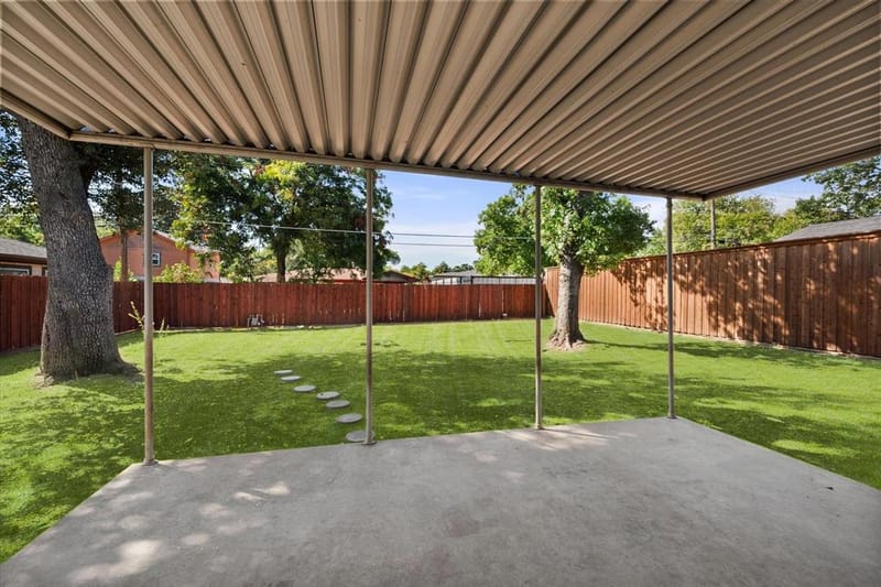 2626 Alden Avenue, Dallas TX 75211 - Photo 26